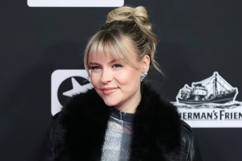 Dagi Bee Über YouTube hinaus