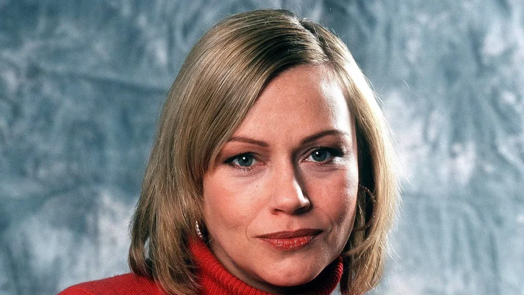 Jennifer Nitsch Frühes Leben und Hintergrund