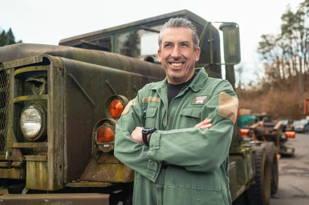 Michael Manousakis Karrierebeginn