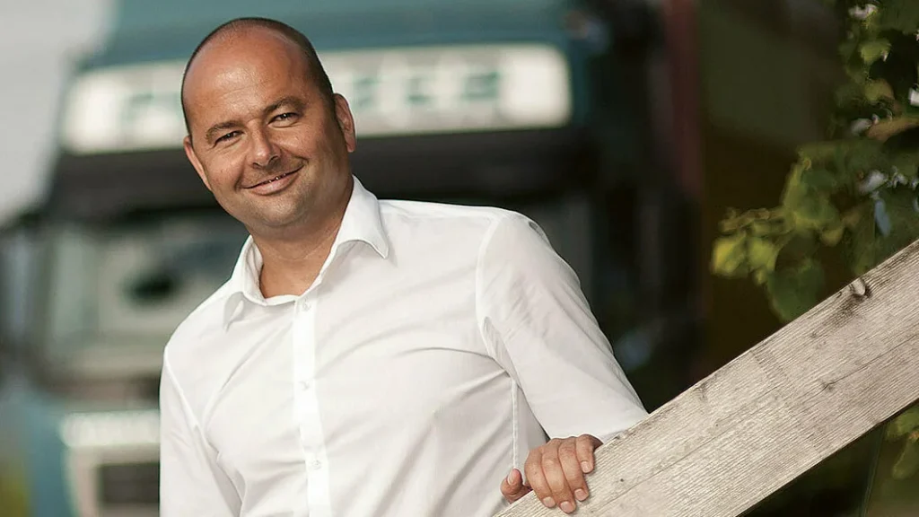 Nils Planzer Biografie