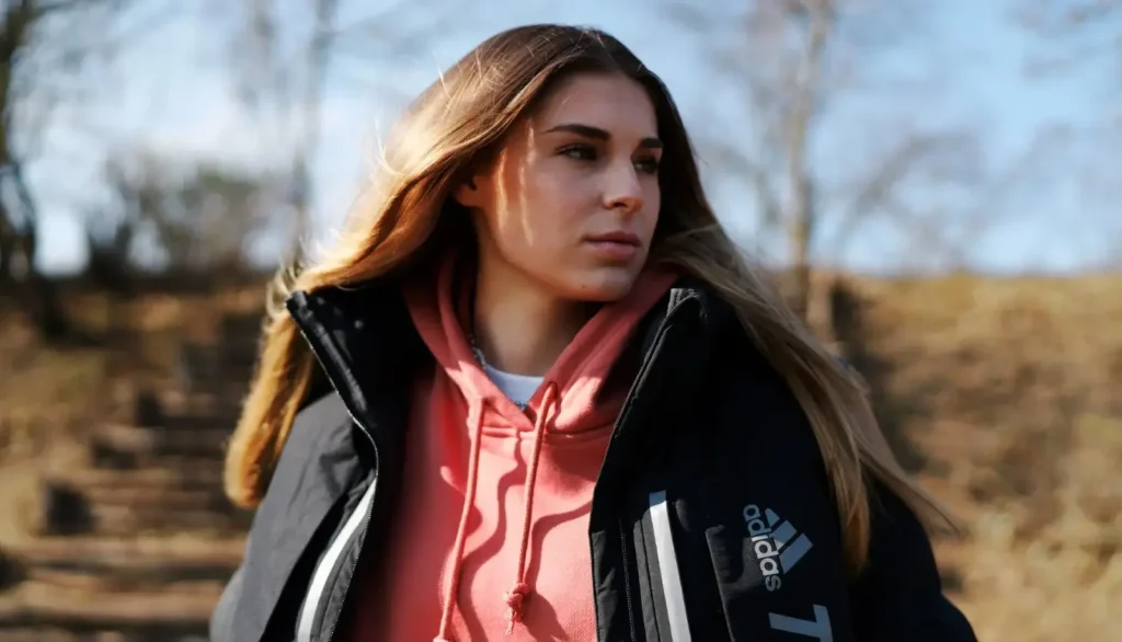 Jule Brand Frühes Leben und Hintergrund