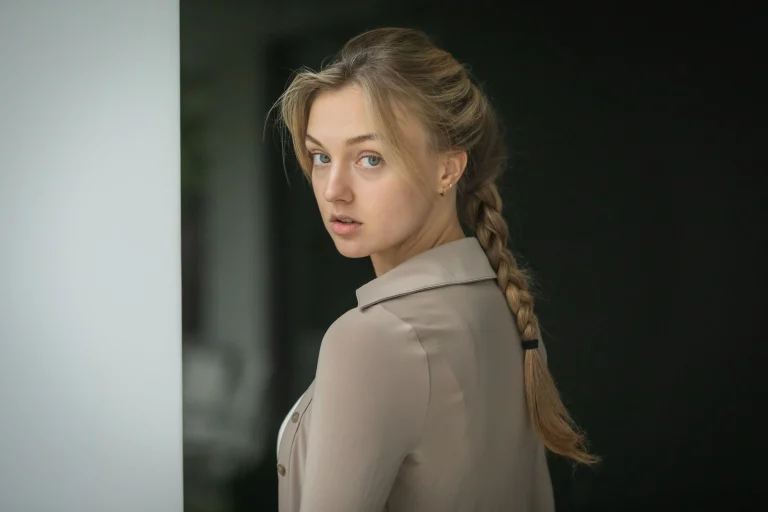 Lilly Krug Informationen