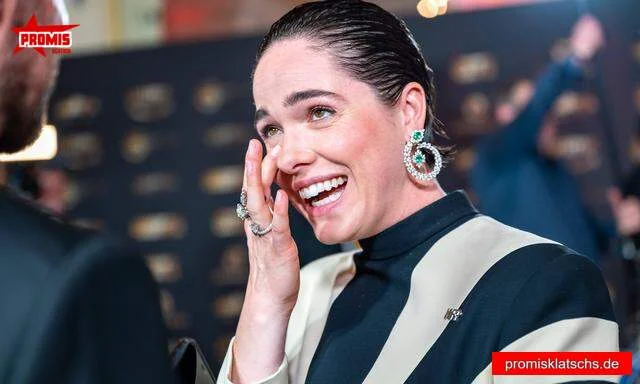 Verena Altenberger Frühes Leben und Ausbildung