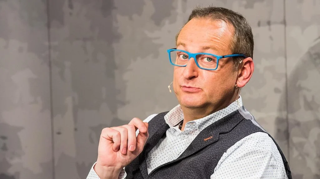 Volker Heißmanns Frühes Leben und Ausbildung