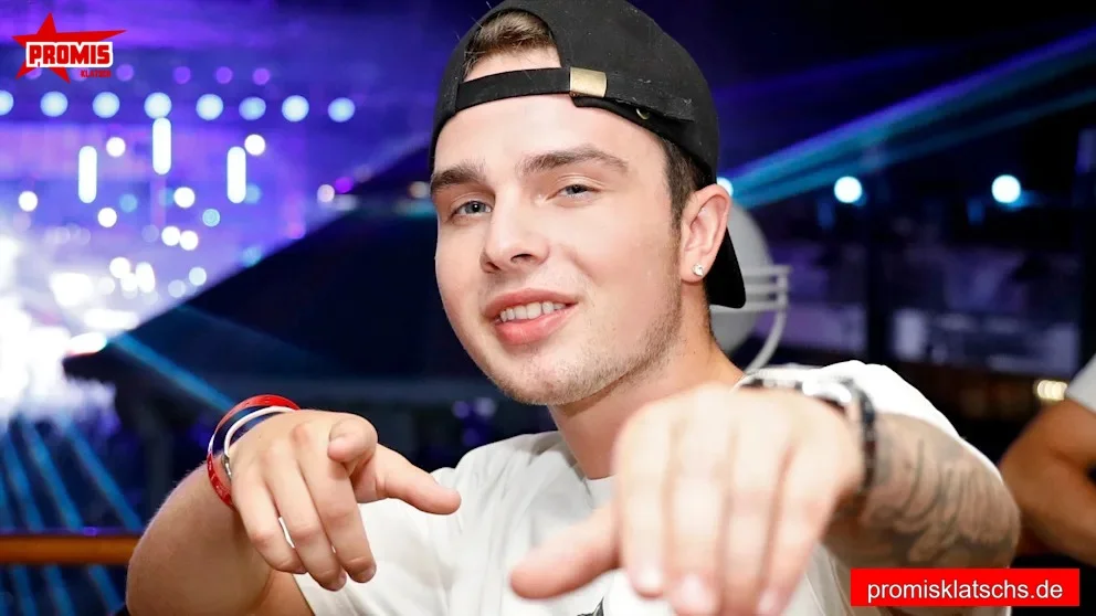 Mike Singer Frühes Leben und Hintergrund