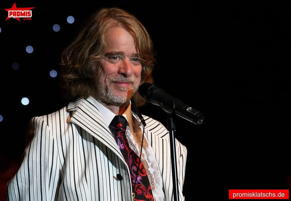 Helge Schneider Schriftstellerische Tätigkeit