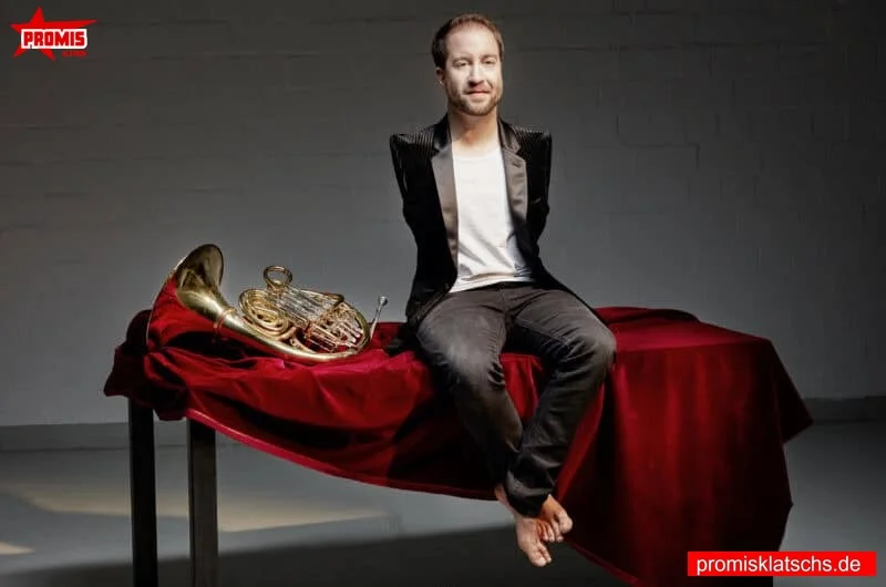 Felix Klieser Ausbildung und Training